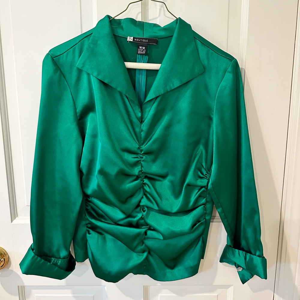 JS Boutique Medium Silky green blouse with zip back